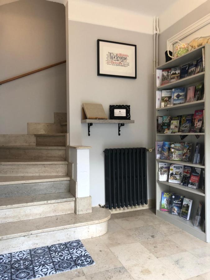 Landivy No 6 B&B מראה חיצוני תמונה